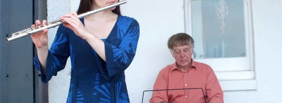 Hannah and John Sterry from "The Sterrys" jazz trio.