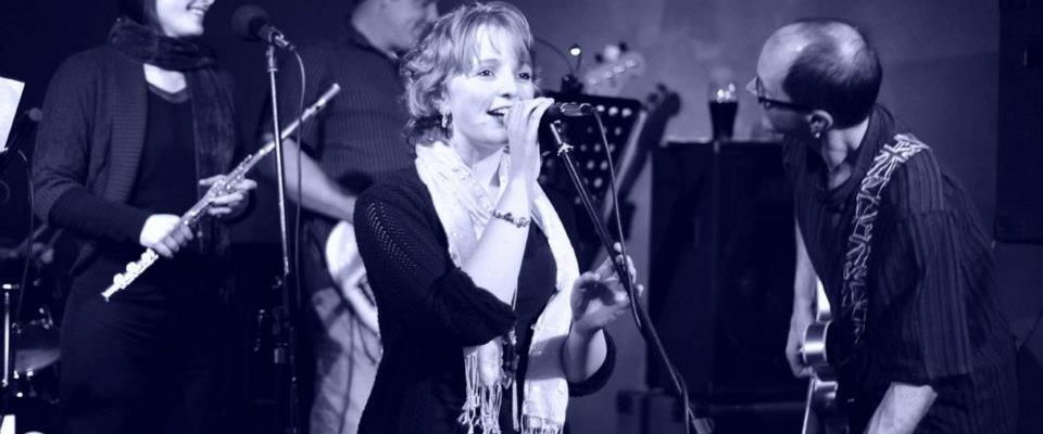 Ansa Back: Telling Jokes Behind Amy's Back - Photography © Mark L Jones